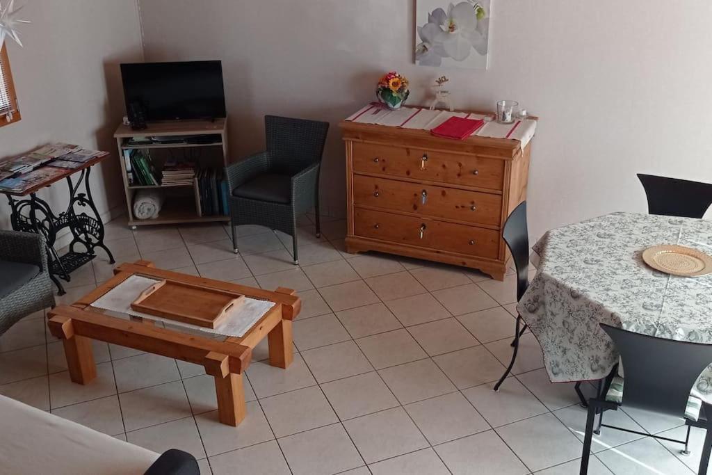 La Maison Chez Doris Et Francis Vakantiehuis